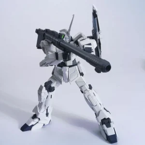 HGUC 1//144 RX-0 UNICORN GUNDAM (UNICORN MODE) grande surprise 9